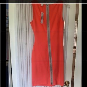 Kenneth Cole Hot Coral Zip Back Mid Length Dress w/ Ruched Side Detail: Size 6